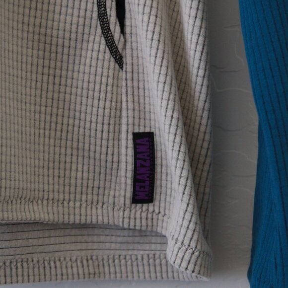 BRAND NEW Melanzana Micro Grid Hoodie V2 "Fog & Marine" Women's Medium - Picture 3 of 4